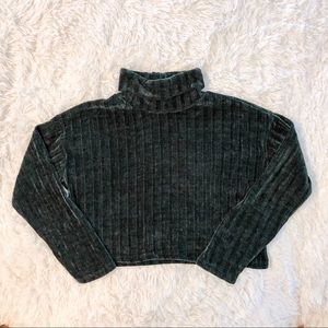 Green Knit Turtleneck Cropped Sweater
